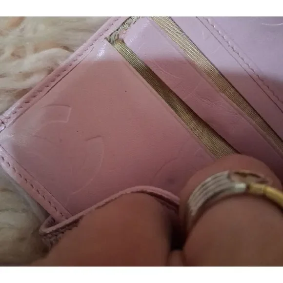 Authentic CHANEL Light Pink Quilted Cambon Small Wallet - Picture 13 of 16